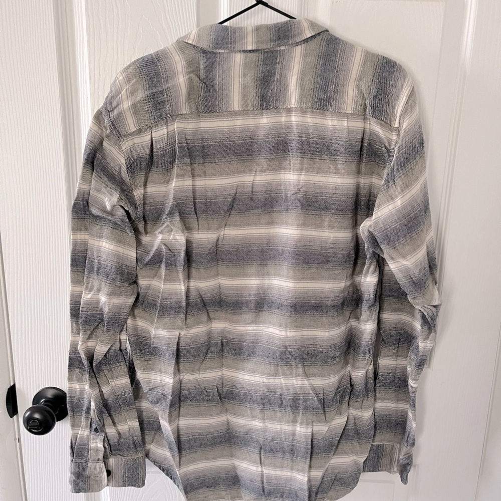 Ezekiel Lightweight Flannel Button Down in Striped Green and Gray - Picture 3 of 3